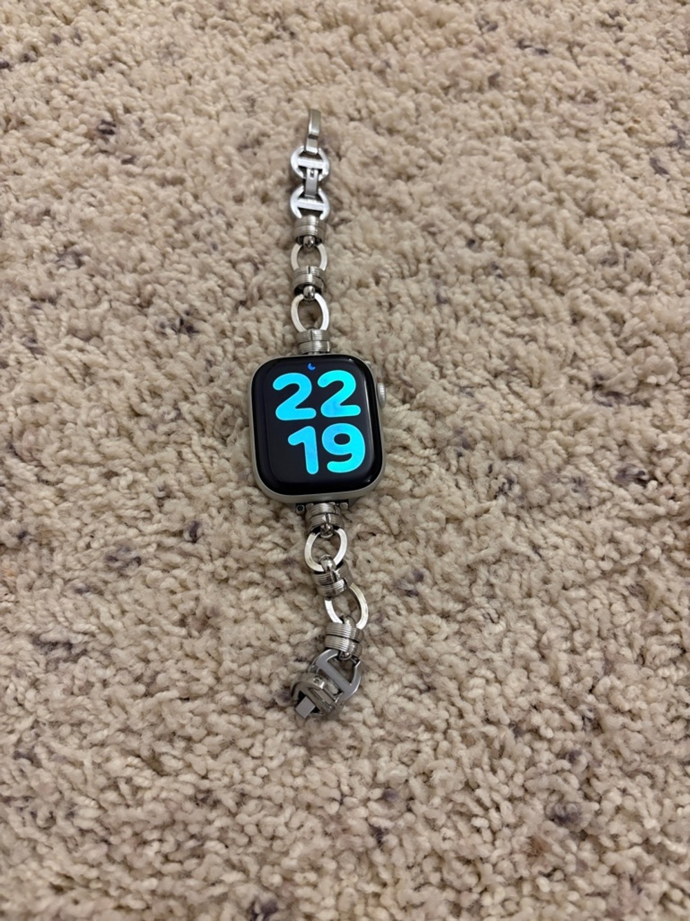 Silver bracelet style Apple Watch band